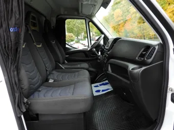 Iveco Daily skrzynia plandeka 8 palet 180KM 440376 - drzwi