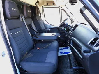 Iveco Daily skrzynia plandeka 10 palet 180KM 472897 - drzwi