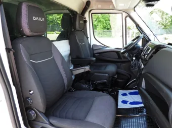 Iveco Daily skrzynia plandeka 10 palet 180KM 475050 - drzwi