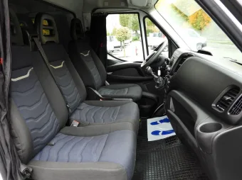 Iveco Daily skrzynia plandeka 8 palet 180KM 440376 - fotel kierowcy