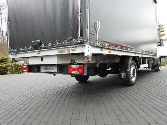 Iveco Daily skrzynia plandeka 10 palet 180KM 350891 - kierownica