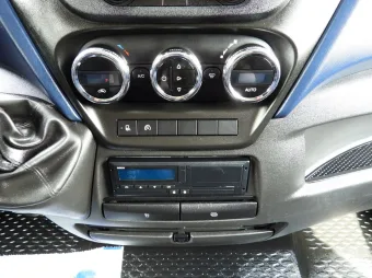 Iveco Daily skrzynia plandeka 8 palet 180KM 250675 - klima
