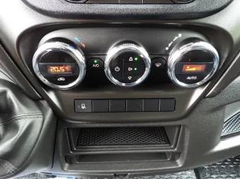 Iveco Daily skrzynia plandeka 10 palet 180KM 372228 - klima
