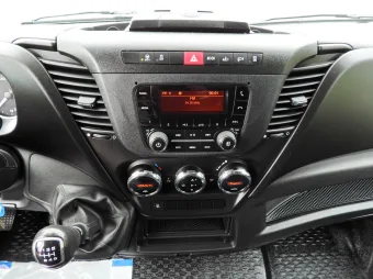 Iveco Daily skrzynia plandeka 10 palet 180KM 372228 - lewarek