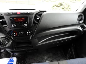 Iveco Daily skrzynia plandeka 8 palet 180KM 440376 - lewarek