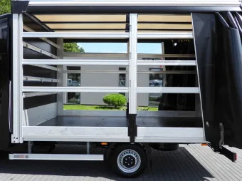Iveco Daily skrzynia plandeka 8 palet 180KM 250675 - licznik