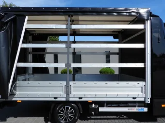 Iveco Daily skrzynia plandeka 8 palet 180KM 446600 - licznik