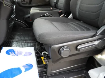 Iveco Daily skrzynia plandeka 8 palet 180KM 473000 - licznik