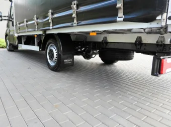 Iveco Daily skrzynia plandeka 8 palet 180KM 250675 - paka