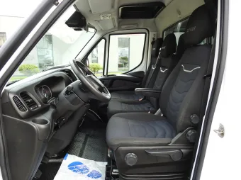 Iveco Daily skrzynia plandeka 10 palet 180KM 346660 - panel