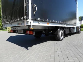 Iveco Daily skrzynia plandeka 8 palet 180KM 458369 - panel