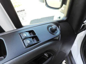 Iveco Daily skrzynia plandeka 10 palet 180KM 475050 - panel