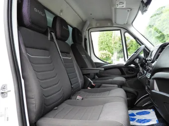 Iveco Daily skrzynia plandeka 10 palet 180KM 473187 - podsufitka