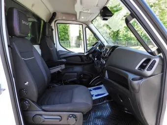 Iveco Daily skrzynia plandeka 10 palet 180KM 475050 - podsufitka