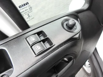 Iveco Daily skrzynia plandeka 10 palet 180KM 350891 - radio