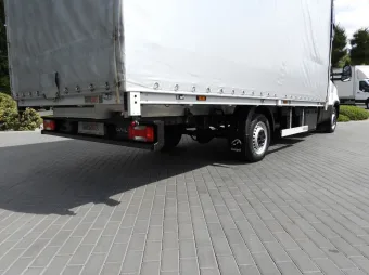 Iveco Daily skrzynia plandeka 10 palet 180KM 419085 - radio