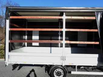 Iveco Daily skrzynia plandeka 10 palet 180KM 472897 - radio