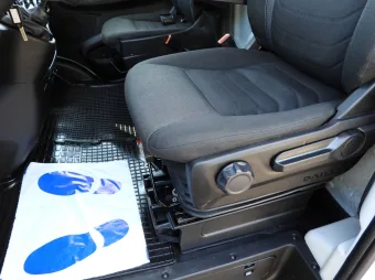 Iveco Daily skrzynia plandeka 10 palet 180KM 475050 - radio