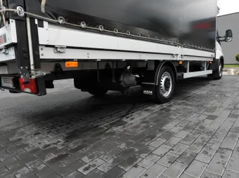Iveco Daily skrzynia plandeka 10 palet 180KM 372228 - rama