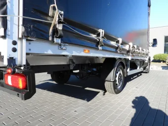 Iveco Daily skrzynia plandeka 10 palet 180KM 472897 - rama