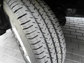 Iveco Daily skrzynia plandeka 10 palet 180KM 376946 - siedzenia