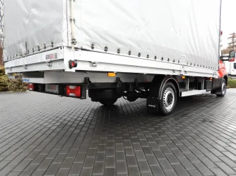 Iveco Daily skrzynia plandeka 10 palet 180KM 380321 - siedzenia