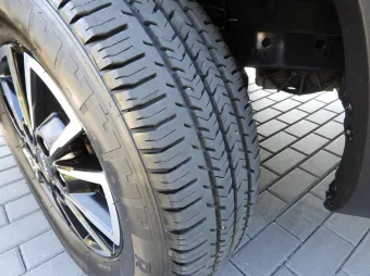Iveco Daily skrzynia plandeka 8 palet 180KM 446600 - siedzenia