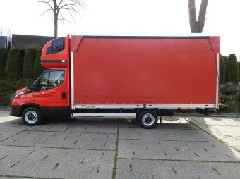 Iveco Daily skrzynia plandeka 10 palet 180KM 378090 - tyl