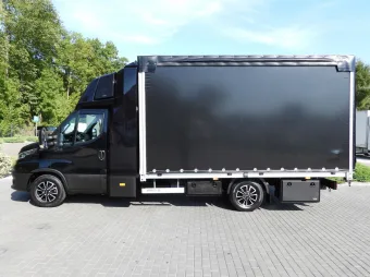 Iveco Daily skrzynia plandeka 8 palet 180KM 446600 - tyl