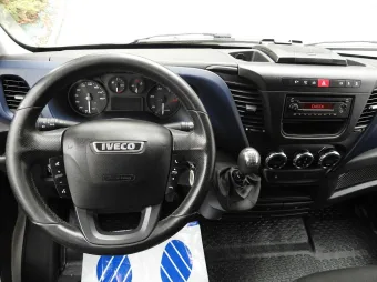 Iveco Daily skrzynia plandeka 8 palet 180KM 282410 - wyposazenie