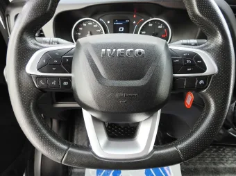 Iveco Daily skrzynia plandeka 10 palet 180KM 346660 - wyposazenie