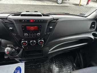 Iveco Daily skrzynia plandeka 10 palet 180KM 380321 - wyposazenie