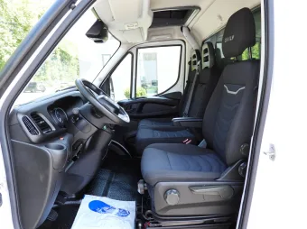Iveco Daily skrzynia plandeka 10 palet 180KM 388946 - wyposazenie