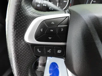 Iveco Daily skrzynia plandeka 10 palet 180KM 419085 - wyposazenie