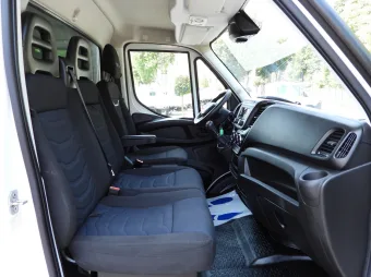 Iveco Daily skrzynia plandeka 10 palet 180KM 388946 - zewnatrz