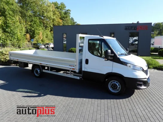 Iveco Daily skrzynia 10 palet 180KM 387293 - przod