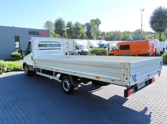 Iveco Daily skrzynia 10 palet 180KM 387293 - tyl