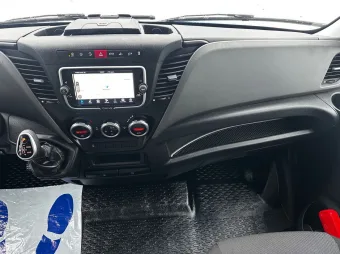 Iveco Daily skrzynia plandeka 10 palet 210KM 489702 - drzwi