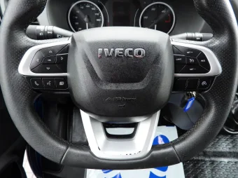 Iveco Daily skrzynia plandeka 10 palet 210KM 489702 - konsola
