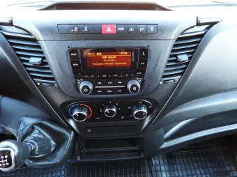 Iveco Daily skrzynia plandeka 10 palet 160KM 473478 - detal