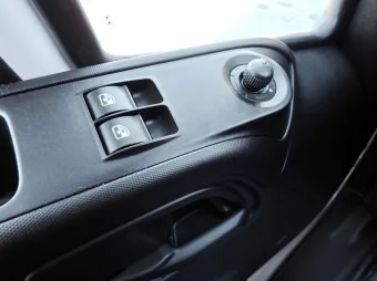Iveco Daily skrzynia plandeka 10 palet 160KM 473478 - licznik