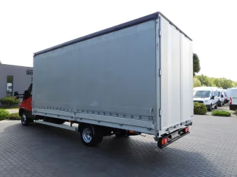 Iveco Daily skrzynia plandeka 11 palet 180KM 517558 - bok tyl