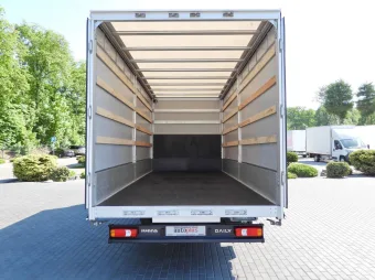 Iveco Daily skrzynia plandeka 11 palet 180KM 517558 - podwozie