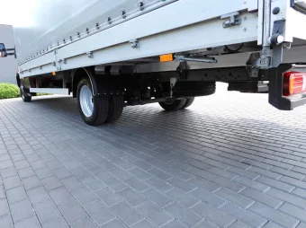 Iveco Daily skrzynia plandeka 11 palet 180KM 517558 - rama