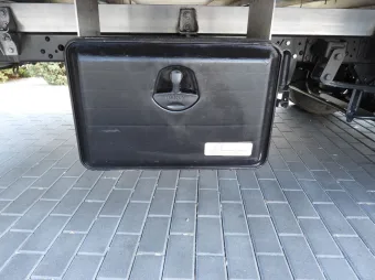 Iveco Daily skrzynia plandeka 11 palet 180KM 517558 - siedzenia
