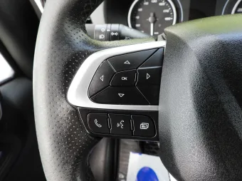 Iveco Daily skrzynia plandeka 10 palet 180KM 420373 - wyposazenie