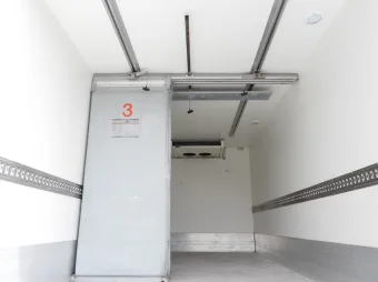 Iveco Daily kontener chłodnia 9 palet 170KM 105236 - detal