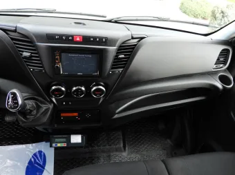 Iveco Daily kontener chłodnia 9 palet 170KM 105236 - lewarek