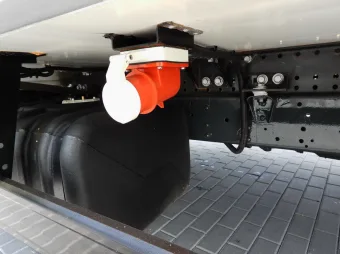 Iveco Daily kontener chłodnia 9 palet 170KM 105236 - navi