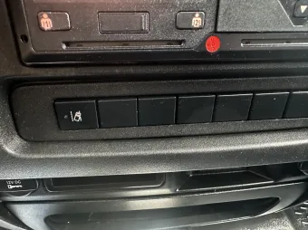 Iveco Daily kontener chłodnia 9 palet 170KM 105236 - widok